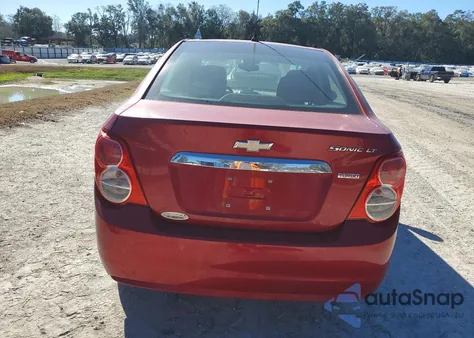 2014 Chevrolet Sonic Lt z USA, uszkodzony, nr VIN 1G1JC5SB7E4158447